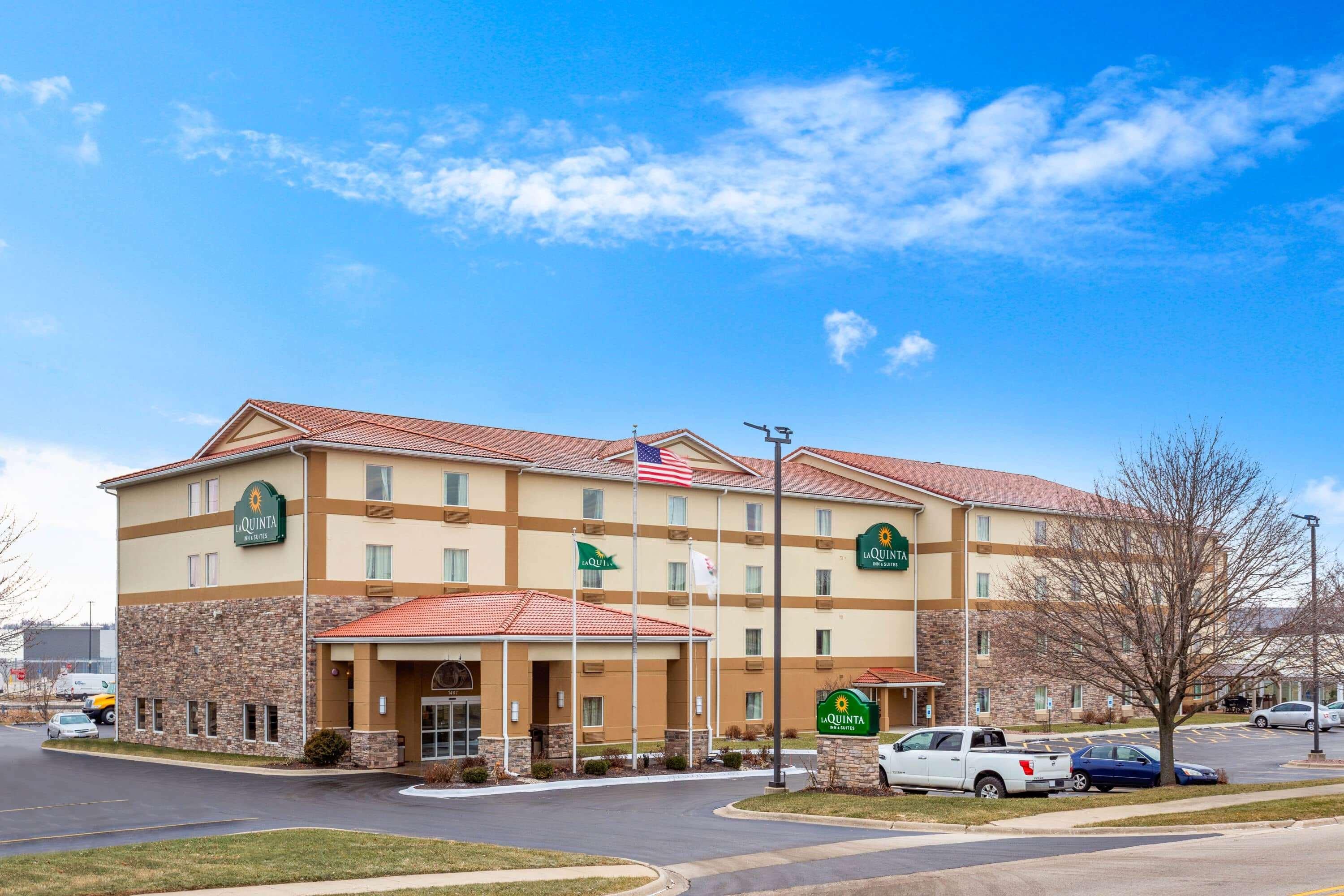 La Quinta By Wyndham Rockford Hotel Екстериор снимка