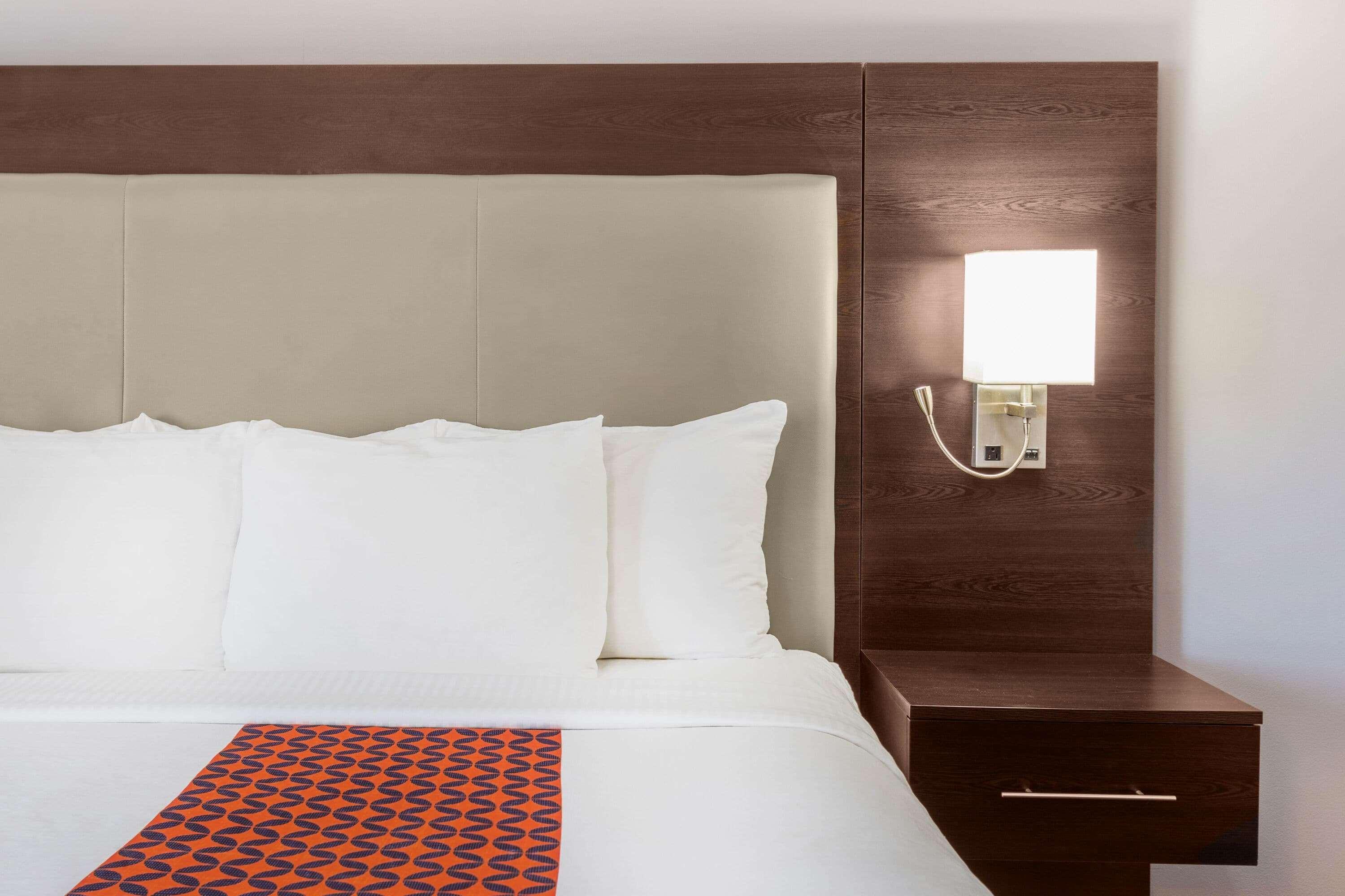 La Quinta By Wyndham Rockford Hotel Екстериор снимка